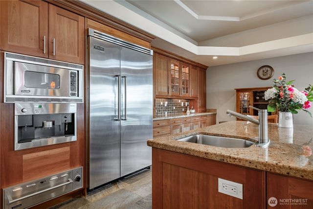 9140 Aerie Lane, Blaine, WA 98230