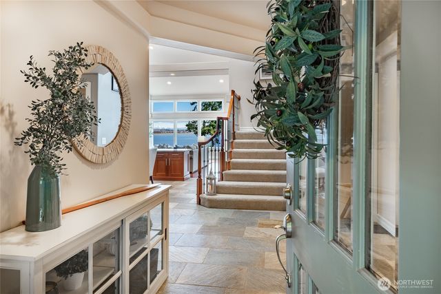 9140 Aerie Lane, Blaine, WA 98230