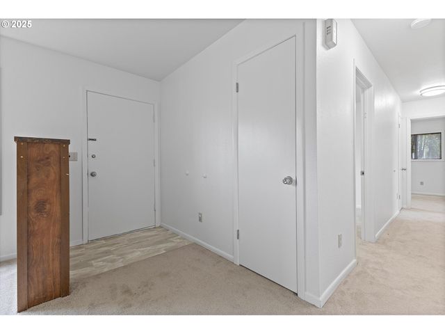 435 5TH St, Lafayette, OR 97127