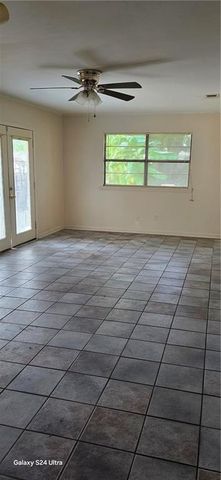 716 HIGHPOINT Circle, Alexandria, LA 71303