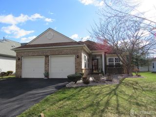 114 Orleans Road, Monroe, NJ 08831