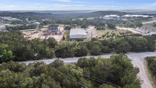 8106 Arapaho TRL, Lago Vista, TX 78645