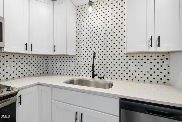 2910 Driftwood Drive, Durham, NC 27707