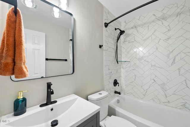 2910 Driftwood Drive, Durham, NC 27707