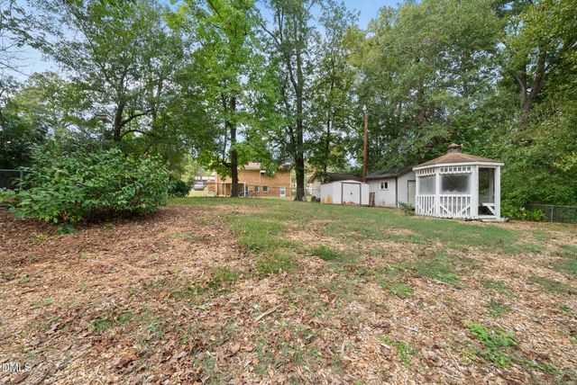 2910 Driftwood Drive, Durham, NC 27707