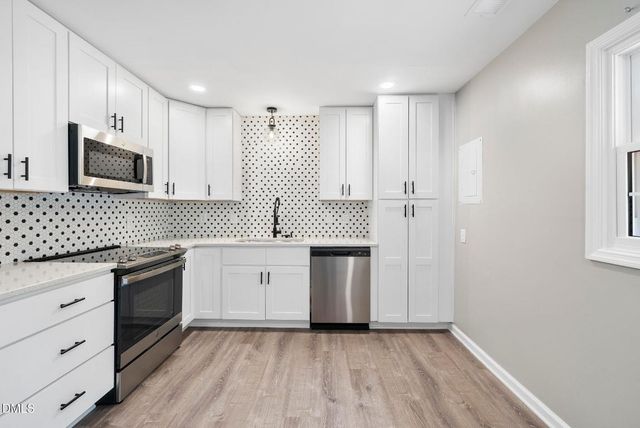 2910 Driftwood Drive, Durham, NC 27707