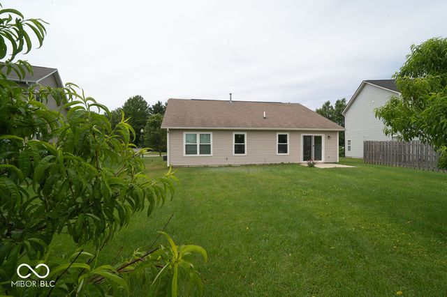 2751 Winding Creek Lane, Greenfield, IN 46140