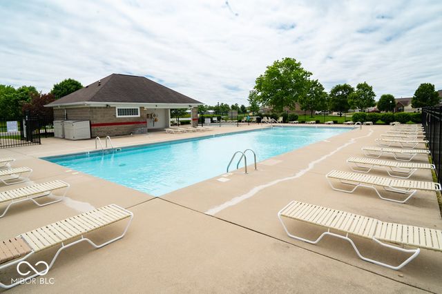 2751 Winding Creek Lane, Greenfield, IN 46140