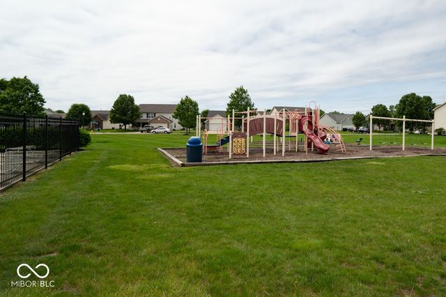 2751 Winding Creek Lane, Greenfield, IN 46140