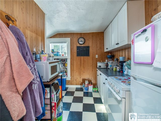 27 Elm Street, Chautauqua, NY 14757