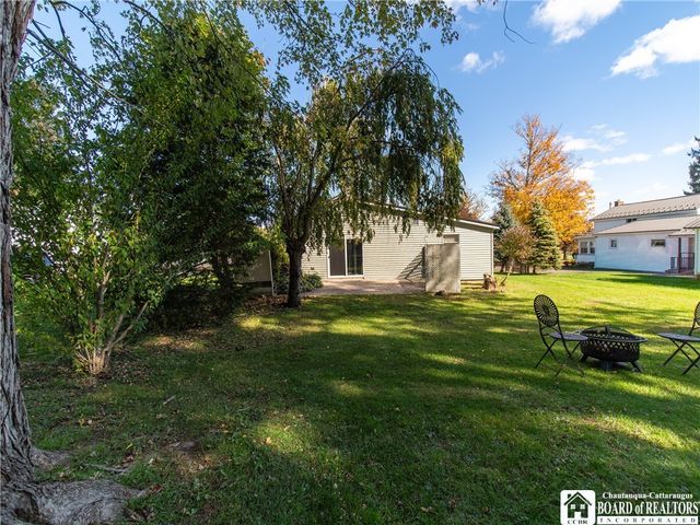 27 Elm Street, Chautauqua, NY 14757