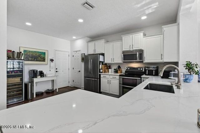 13439 ISLA VISTA Drive, Jacksonville, FL 32224