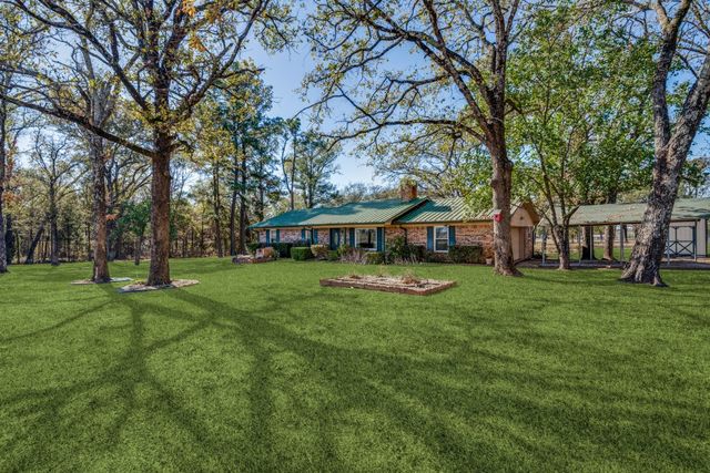 880 S Fm 779, Emory, TX 75440