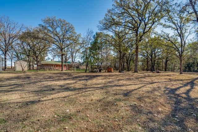 880 S Fm 779, Emory, TX 75440