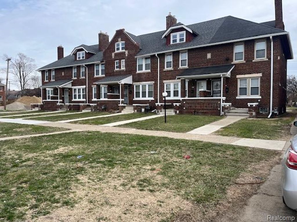 12735 Lawton Street, Detroit, MI 48238
