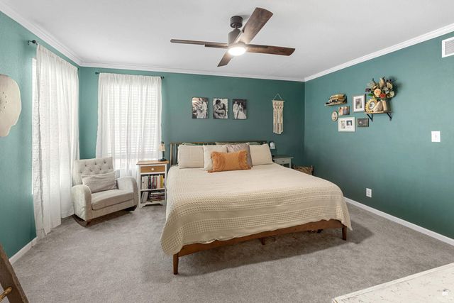 412 Brookway Drive, Manhattan, KS 66502