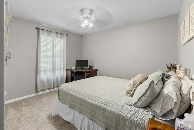 412 Brookway Drive, Manhattan, KS 66502