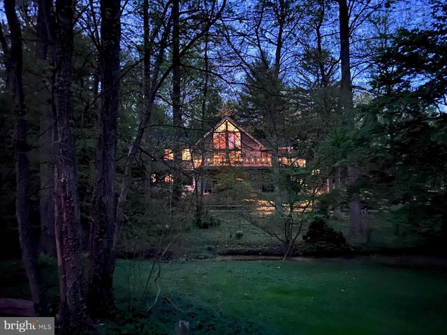 433 HOMESTEAD RD, Wayne, PA 19087