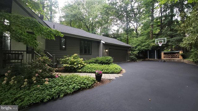 433 HOMESTEAD RD, Wayne, PA 19087