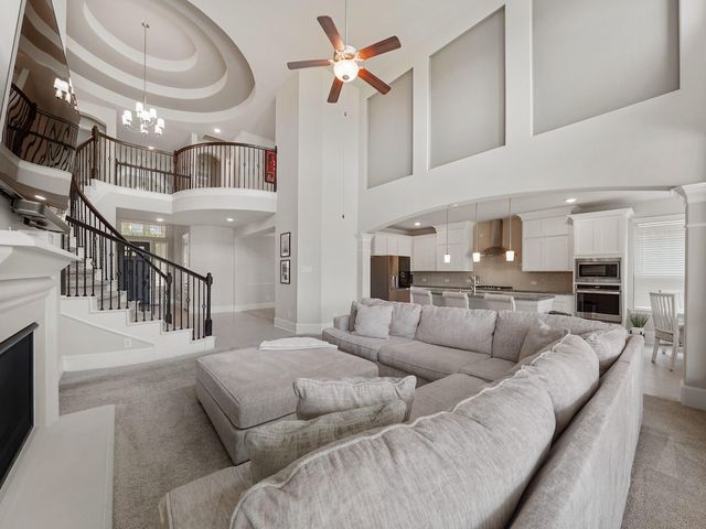 14827 Fall Creek View Drive, Humble, TX 77396