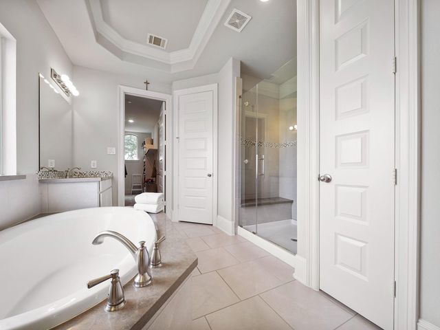 14827 Fall Creek View Drive, Humble, TX 77396