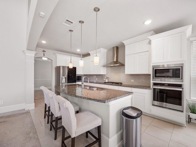 14827 Fall Creek View Drive, Humble, TX 77396