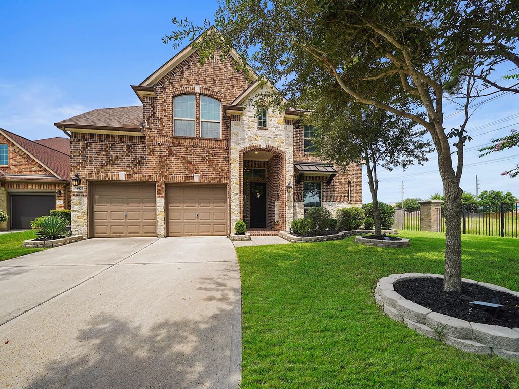 14827 Fall Creek View Drive, Humble, TX 77396
