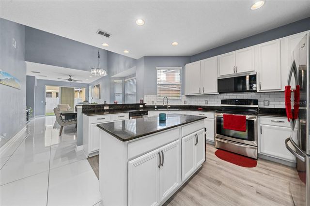 2680 DOLFINO COURT, St Cloud, FL 34772