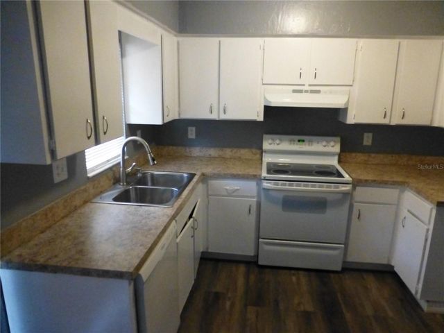 197 HIGHLAND ROAD B, Tarpon Springs, FL 34689