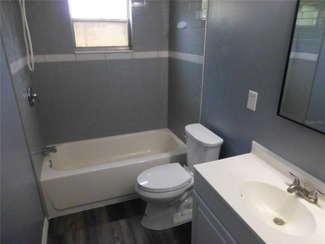 197 HIGHLAND ROAD B, Tarpon Springs, FL 34689