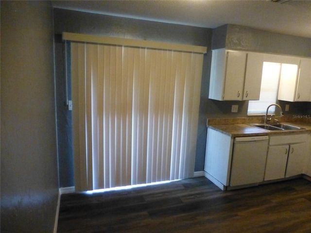 197 HIGHLAND ROAD B, Tarpon Springs, FL 34689