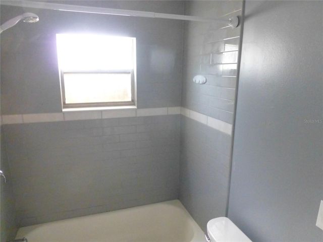 197 HIGHLAND ROAD B, Tarpon Springs, FL 34689