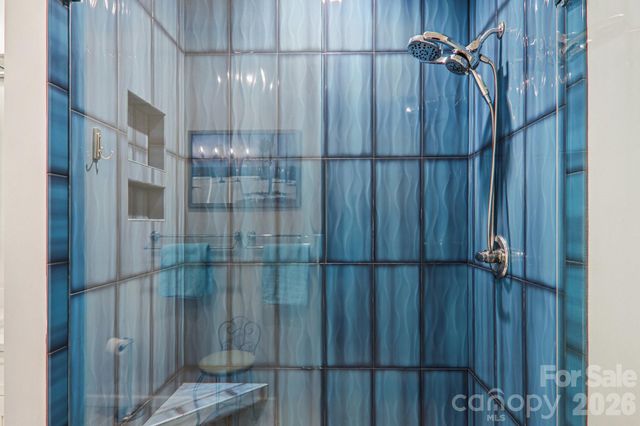 29 Saddle Top Road, Flat Rock, NC 28731