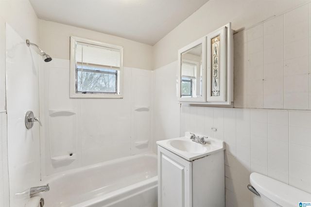 3324 LONG AVENUE D, Birmingham, AL 35020