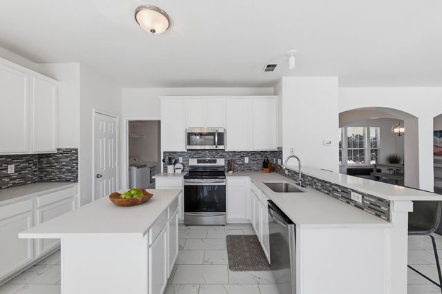 4943 Sunset Ridge Drive, Fort Worth, TX 76123