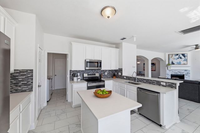 4943 Sunset Ridge Drive, Fort Worth, TX 76123