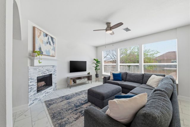 4943 Sunset Ridge Drive, Fort Worth, TX 76123