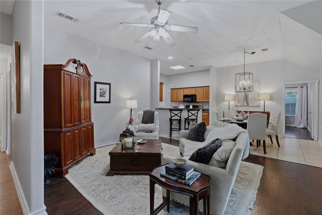 1006 Hall Street, Mckinney, TX 75069