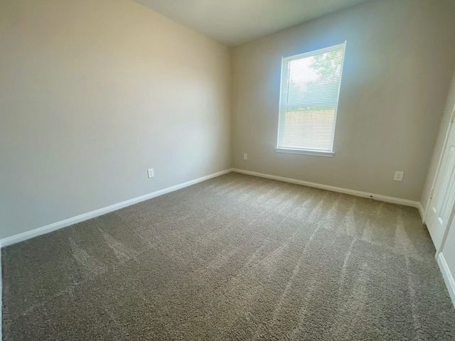 350 Road 5105, Cleveland, TX 77327