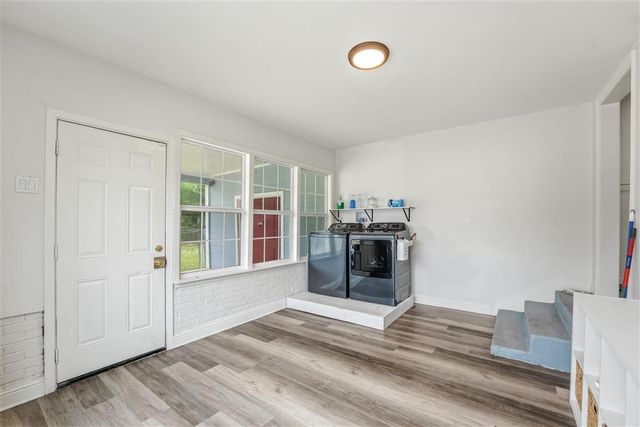 2312 12Th St Street, Lake Charles, LA 70601