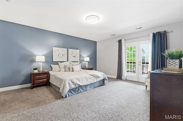 6404 Cates Avenue 2W, University City, MO 63130