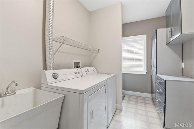 6404 Cates Avenue 2W, University City, MO 63130