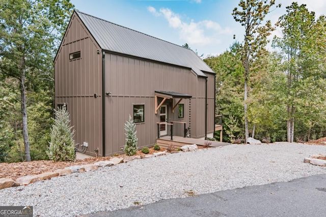 65 This Way, Young Harris, GA 30582