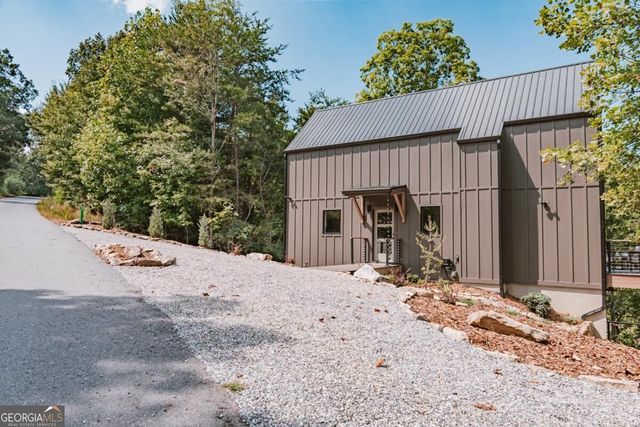 65 This Way, Young Harris, GA 30582