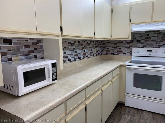 515 Straight Street, Sebring, FL 33875