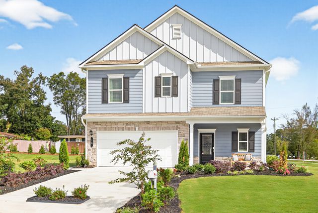 406 Stratford Station Drive, Lebanon, TN 37087