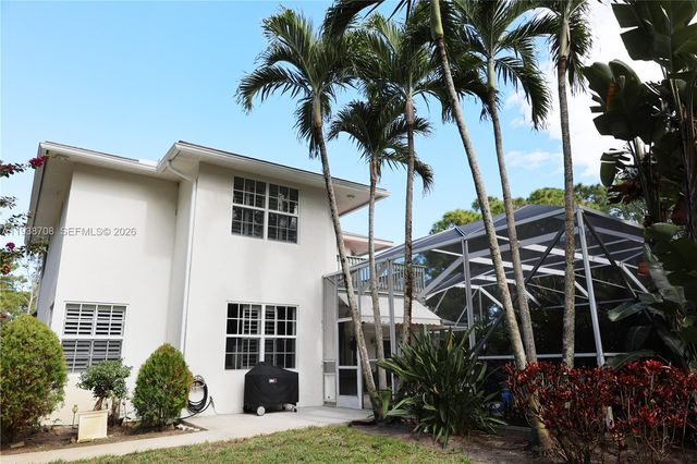 7802 N 155th Pl N, Palm Beach Gardens, FL 33418