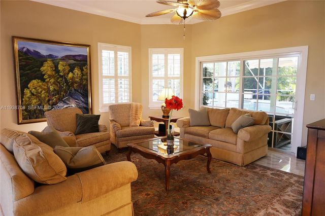 7802 N 155th Pl N, Palm Beach Gardens, FL 33418