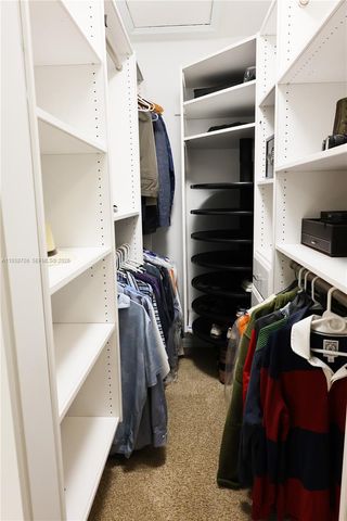 7802 N 155th Pl N, Palm Beach Gardens, FL 33418