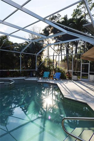 7802 N 155th Pl N, Palm Beach Gardens, FL 33418